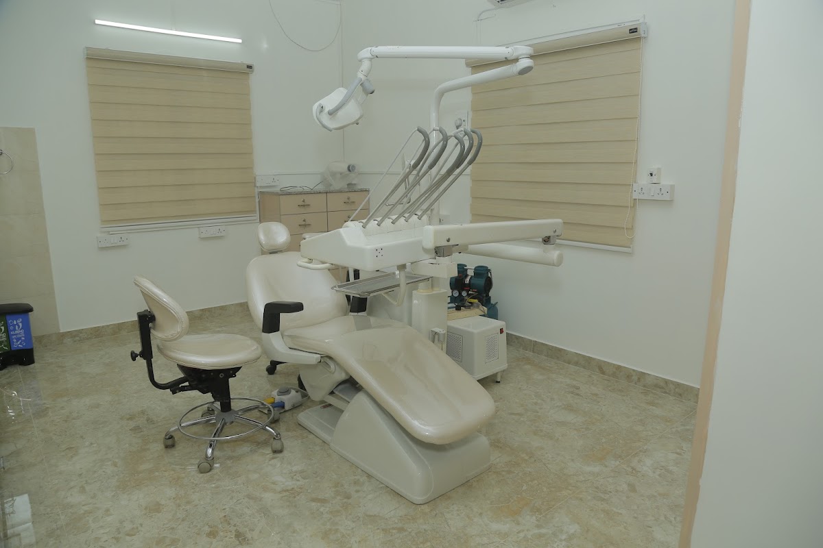Dr Prabhakar's Facial Pain and Family Dental Center dental clinic