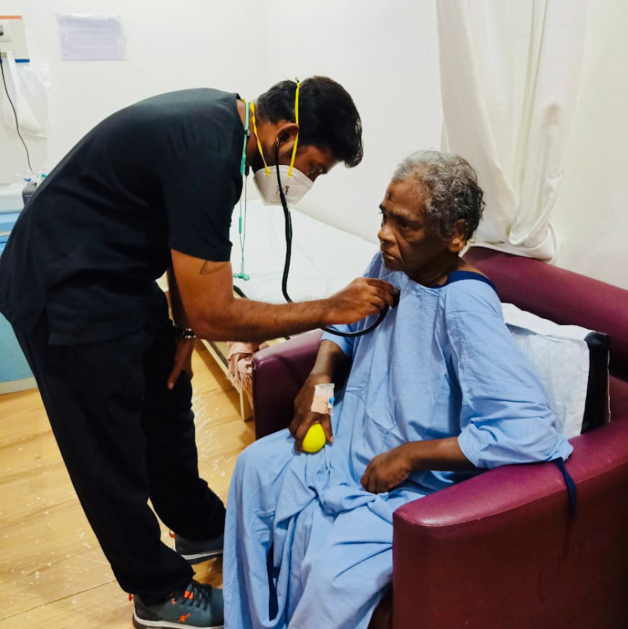 Drt.srinivasan General Physician In Tambaram dental clinic