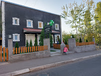 CONTRDENT Dental Clinic by Khachumyan