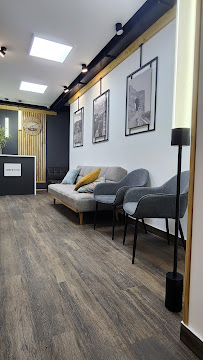 UNI STOM Dental Clinic
