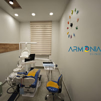Stomline Clinic