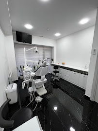 Atam Esthetic Stomatology