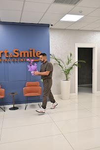 Art & Smile Dental Clinic