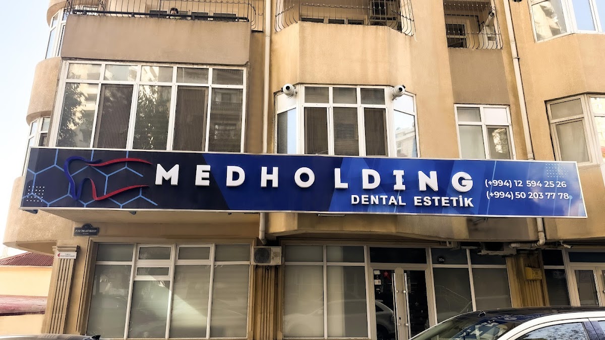Medholding Stomatoloji And Estetik Klinika dental clinic in Baku