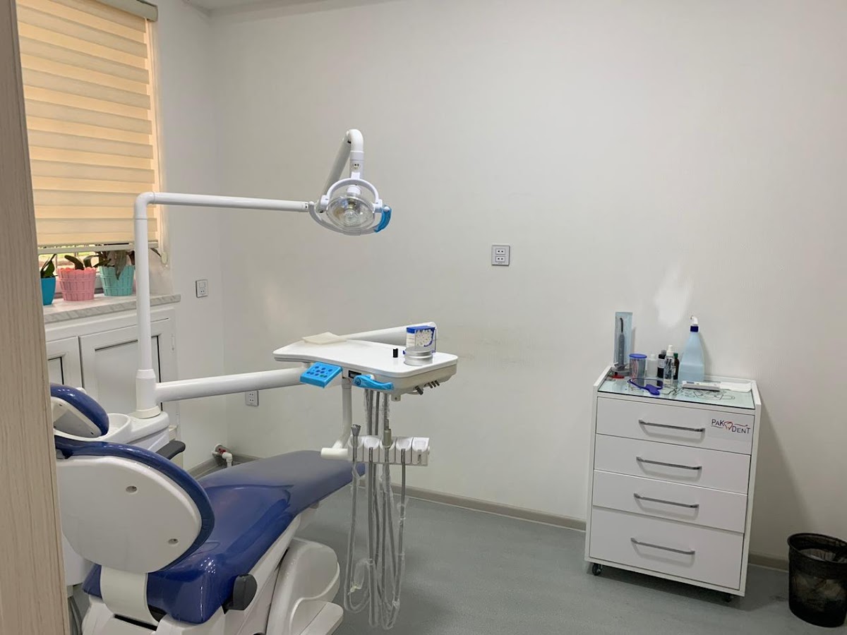 Pakdent Dentistry Clinic dental clinic in Baku