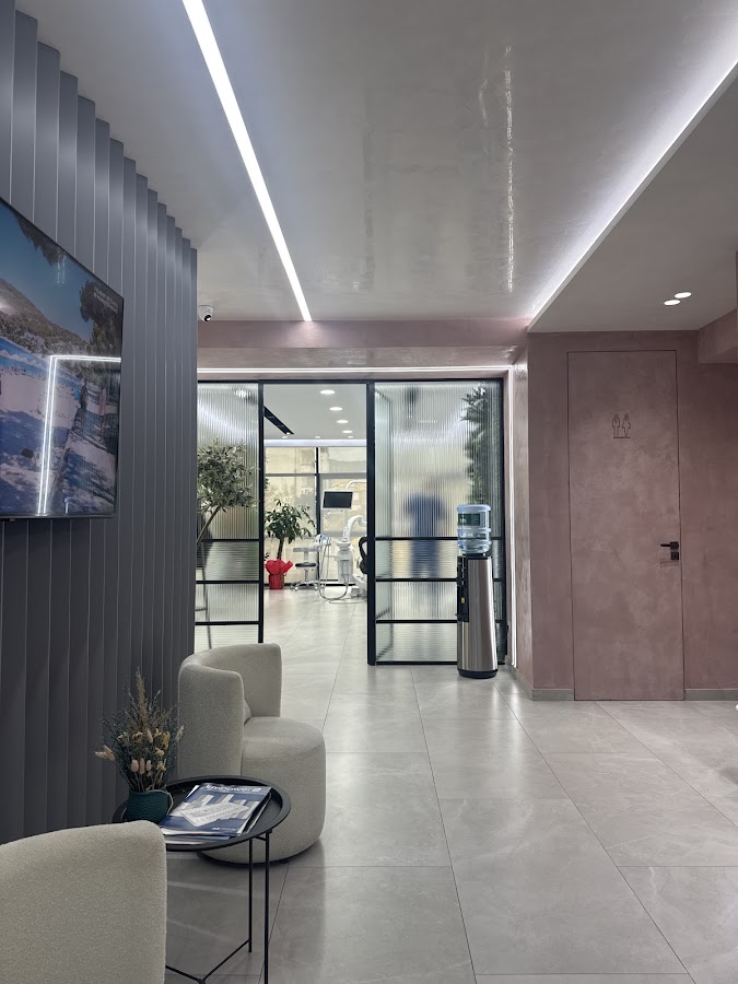 Impress dental clinic