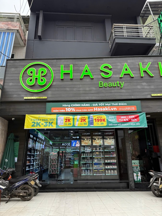 Hasaki Beauty & Dental Clinic dental clinic