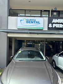 Clínica Dental Santa Ana Dra. Mónica Gutiérrez Pereira Dental Clinic in Santa Ana, Costa Rica