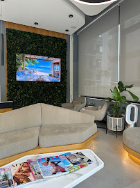 Dentince of teeth and oral health clinic