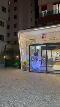 Dentince of teeth and oral health clinic