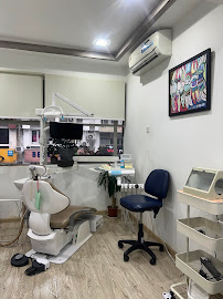 We Smile Dental Clinic (Taman Desa, Kuala Lumpur) 微笑齿科 (INVISALIGN AND DENTAL IMPLANT PROVIDER）