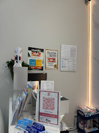 Senyum Dental Clinic (Nu Sentral KL Kuala Lumpur) Dentist, Klinik Gigi, عيادة اسنان, 牙医, 歯科医, 치과진료소 Open Everyday 365 Days