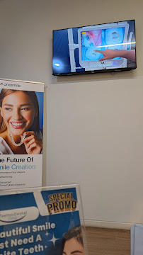 Teethos Dental Clinic (Invisalign & Implant Solutions)