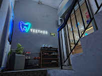 Teethos Dental Clinic (Invisalign & Implant Solutions)