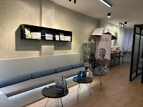 Teethos Dental Clinic (Invisalign & Implant Solutions)