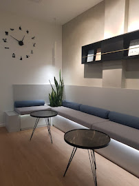 Teethos Dental Clinic (Invisalign & Implant Solutions)