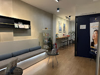 Teethos Dental Clinic (Invisalign & Implant Solutions)