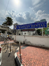 iRaffles Dental Clinic @ Brickfields / KL Sentral in Kuala Lumpur