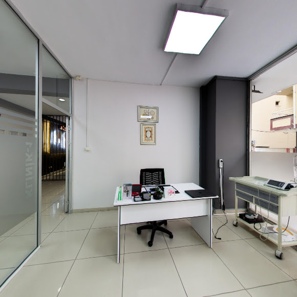 Denta İstanbul Diş Kliniği | Denta Istanbul Clinic | Dental Implants & Dental Veneer & Smile Design