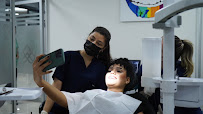 Denta İstanbul Diş Kliniği | Denta Istanbul Clinic | Dental Implants & Dental Veneer & Smile Design