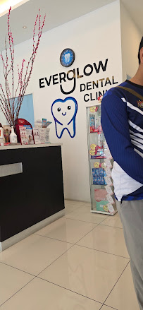 Everglow Dental Clinic