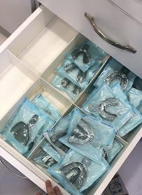 AVIDENT DENTAL CLINIC KUCHAI LAMA KL 爱艺牙科诊所