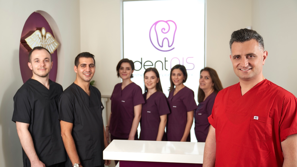 Dent Nis İmplantoloji ve Estetik Diş Kliniği Nişantaşı (Dr.Abdulkadir Narin)