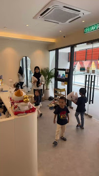 Twins Dental Clinic – Aesthetic & General Dentist Sunway Velocity TWO