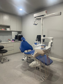 Dentistree Bangsar Dental Clinic