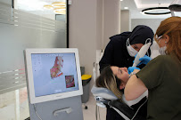 İstanbul Diş Akademisi Ağız ve Diş Sağlığı Polikliniği (Dental Clinic)