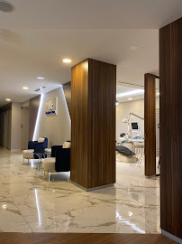 İstanbul Diş Akademisi Ağız ve Diş Sağlığı Polikliniği (Dental Clinic)