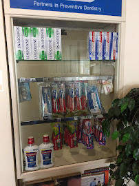 Klinik Pergigian Khoo (Khoo Dental Surgery) 邱牙科诊所