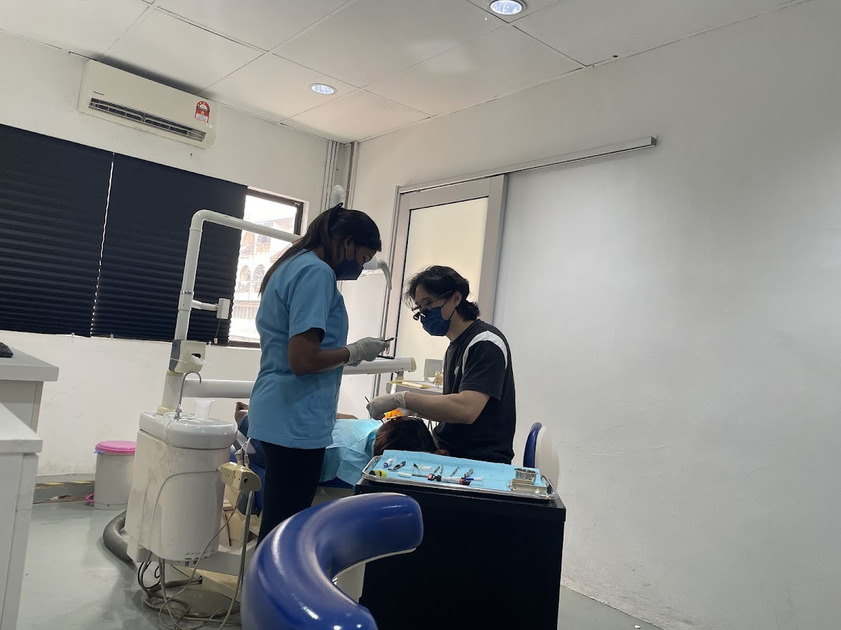Dental Clinic Drs. Wong & Partners Dental Surgeons dental clinic in Kuala Lumpur