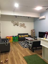 Yan Dental Clinic