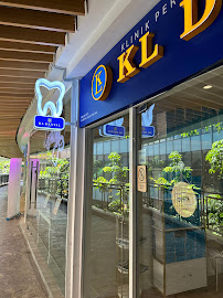 KL Dental Kiara (Top 1% Implant & Veneer Centre and Invisalign Diamond Provider)