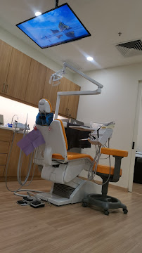 KL Dental Kiara (Top 1% Implant & Veneer Centre and Invisalign Diamond Provider)