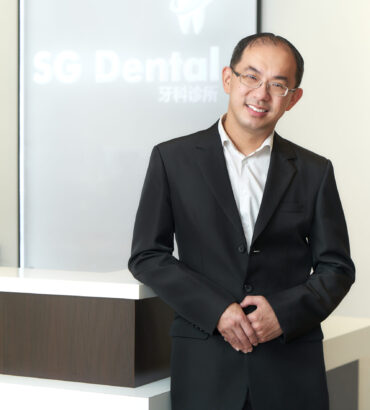 Dental Surgeon & Specialist Daniel Lim Khim Hock - Oral & Maxillofacial Surgery