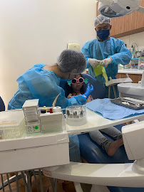 Q&M Dental Clinic - Taman Molek (Invisalign Braces Provider)