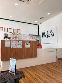 Q&M Dental Clinic - Taman Molek (Invisalign Braces Provider)