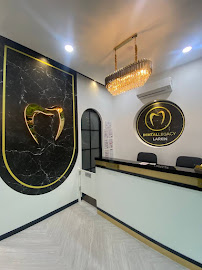KLINIK PERGIGIAN DENTAL LEGACY LARKIN ( BRACES, CLEAR ALIGNER, VENEER AND WHITENING)