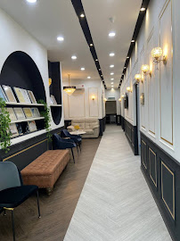 KLINIK PERGIGIAN DENTAL LEGACY LARKIN ( BRACES, CLEAR ALIGNER, VENEER AND WHITENING)