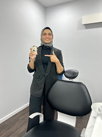 GIGI DENTAL CLINIC ADDA HEIGHTS