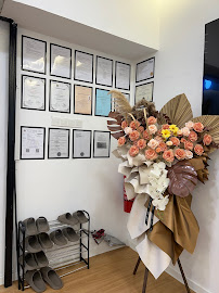 Deluxe Dental Clinic JB Mount Austin 新山牙科 - Braces 绑牙, Implant 植牙, Veneer 牙贴片, Teeth Whitening 牙齿美白