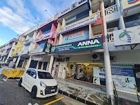 Anna Dental Clinic (Taman Molek)
