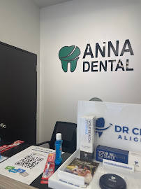 Anna Dental Clinic (Taman Molek)
