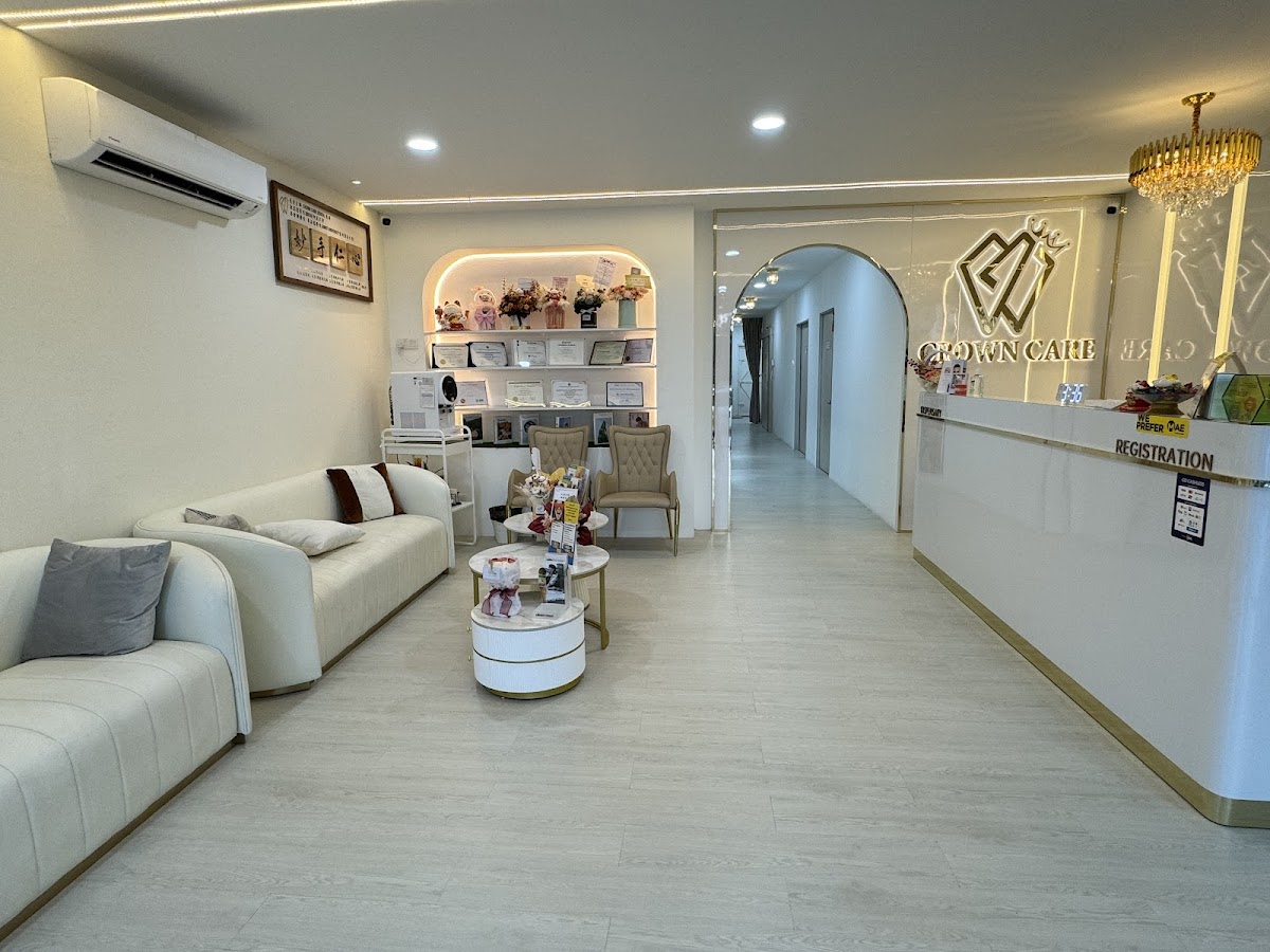 Klinik Pergigian Crown Care Dental JB - dental clinic in Johor Bahru, Malaysia