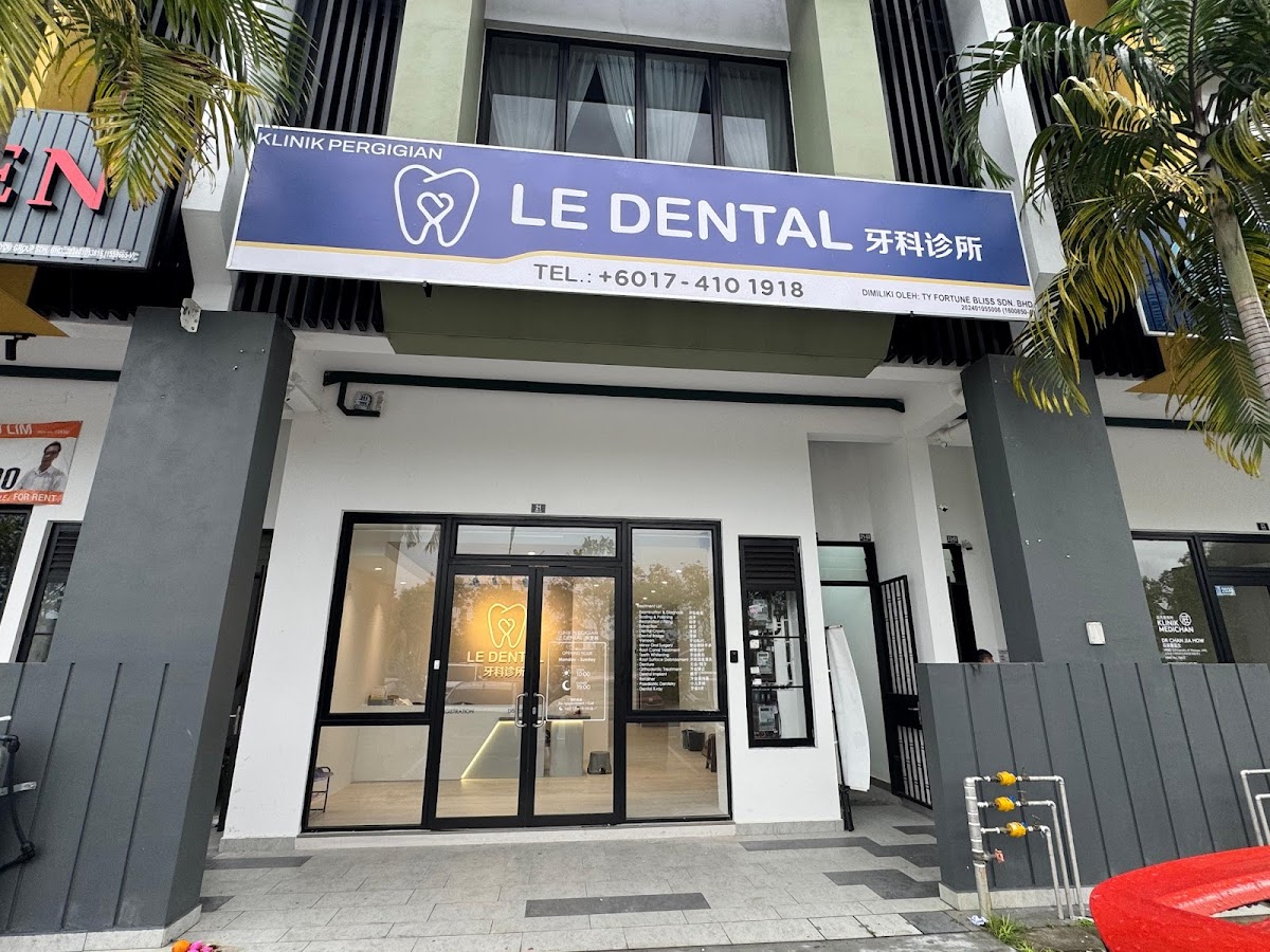 Le Dental Clinic | Painless Implant, Holistic Root Canal Treatment & Digital Veneers Centre 无痛种植牙，根管治疗 & 美牙牙贴片中心 - dental clinic in Johor Bahru, Malaysia