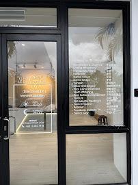 Le Dental Clinic | Painless Implant, Holistic Root Canal Treatment & Digital Veneers Centre 无痛种植牙，根管治疗 & 美牙牙贴片中心