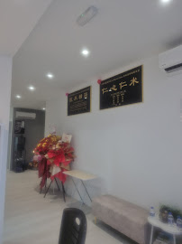 Le Dental Clinic | Painless Implant, Holistic Root Canal Treatment & Digital Veneers Centre 无痛种植牙，根管治疗 & 美牙牙贴片中心