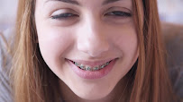 DentMax İstanbul Bakırköy Ağız ve Diş Sağlığı Polikliniği / Ortodonti - invisalign - implant - Lamine - MARPE